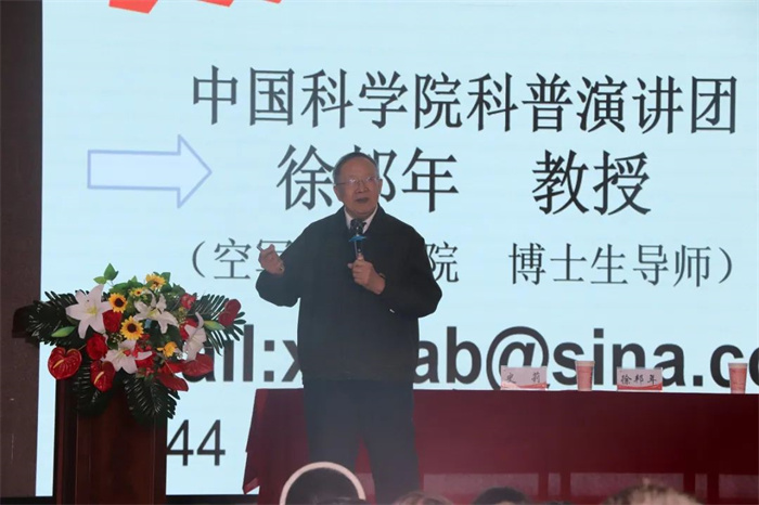 1698311817595775.jpg 640.jpg