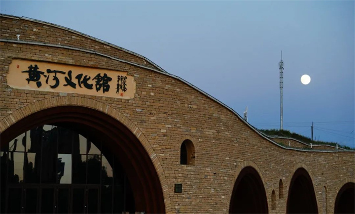 1698723526650210.jpg 640.jpg