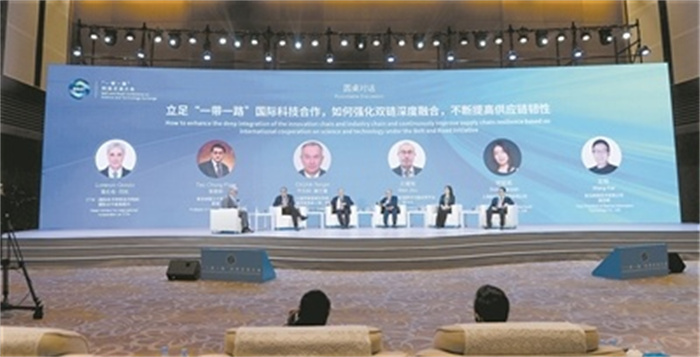 1700033617740017.jpg cedb3e740aa34da0987edc7de682dad7.jpg